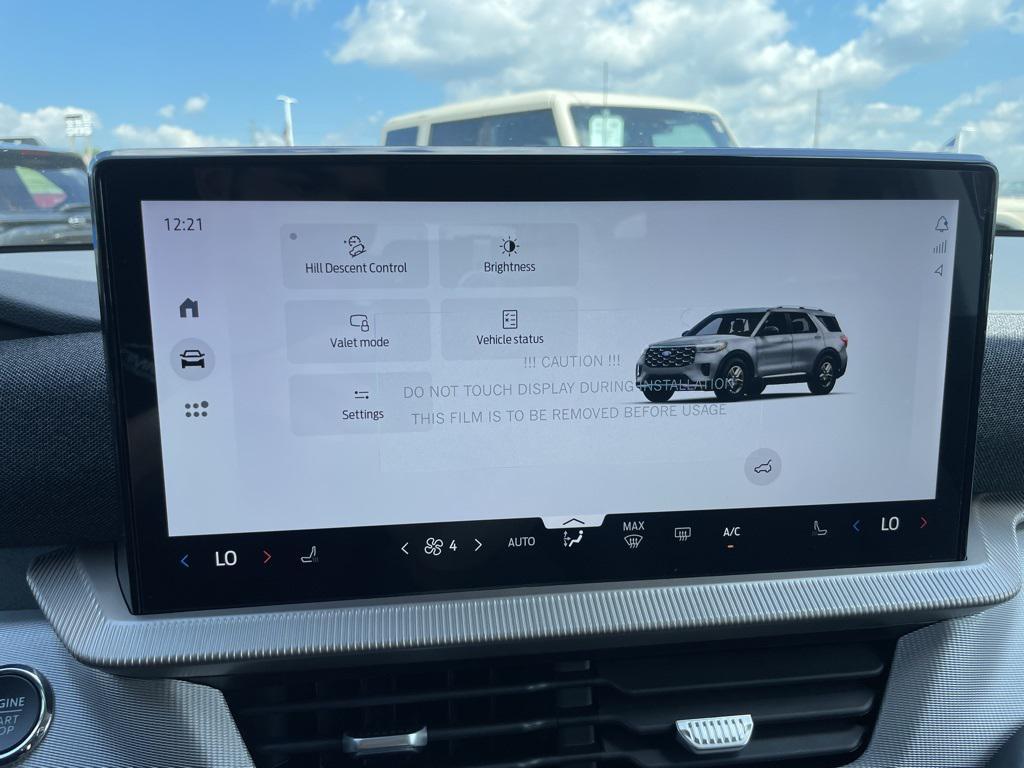 new 2025 Ford Explorer car, priced at $40,294