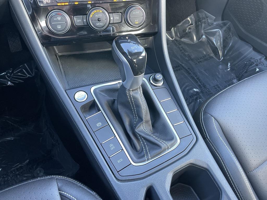 used 2024 Volkswagen Jetta car, priced at $18,999