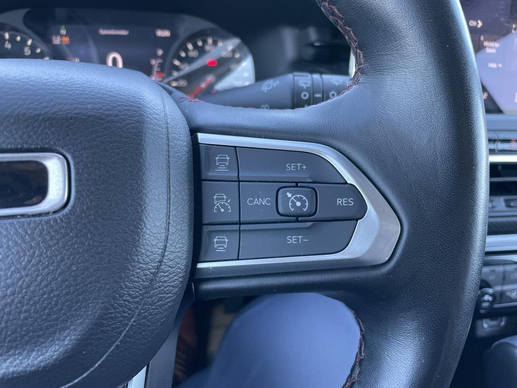 used 2022 Jeep Compass car, priced at $19,999