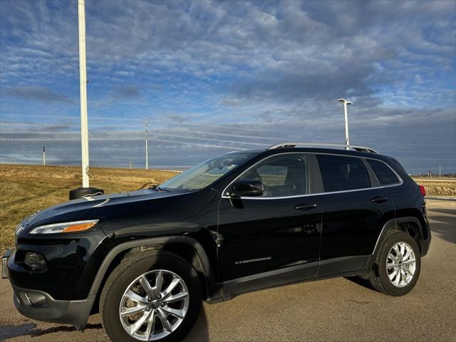 used 2017 Jeep Cherokee car