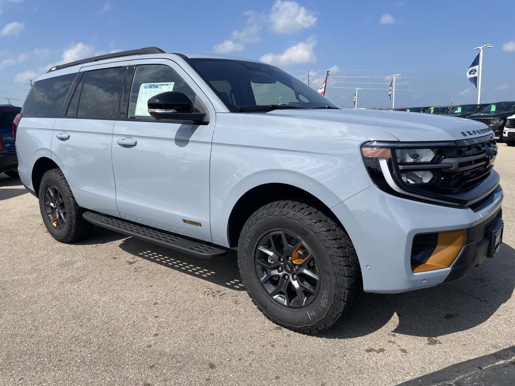 new 2025 Ford Expedition car, priced at $81,169