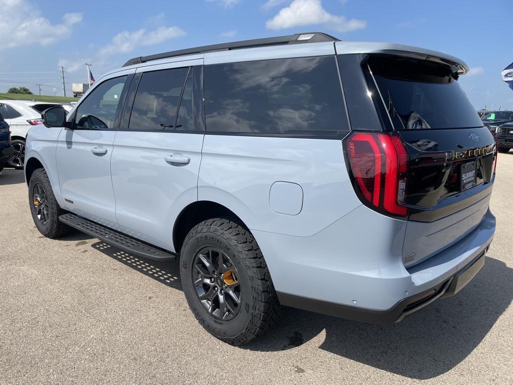 new 2025 Ford Expedition car, priced at $81,169