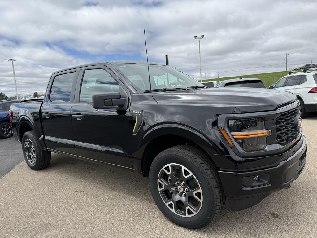 new 2025 Ford F-150 car, priced at $47,430
