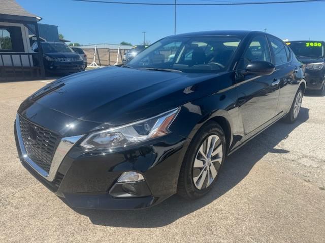 used 2019 Nissan Altima car, priced at $12,900