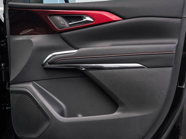 new 2025 Chevrolet Traverse car, priced at $47,998
