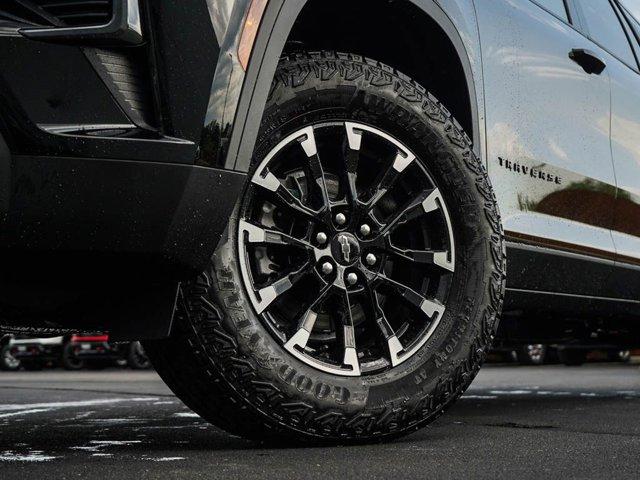 new 2025 Chevrolet Traverse car, priced at $47,998
