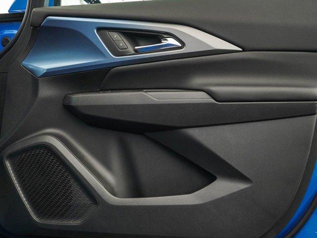 new 2025 Chevrolet Equinox EV car, priced at $40,998