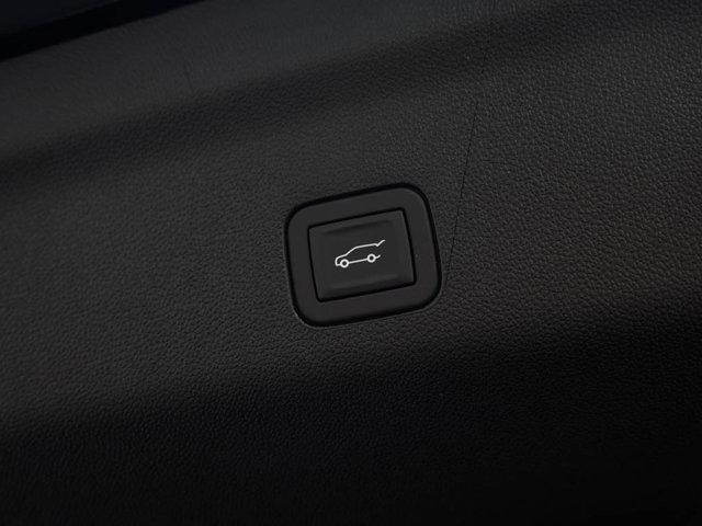 new 2025 Chevrolet Suburban car, priced at $75,998
