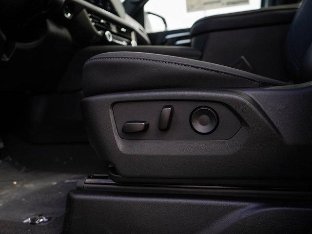 new 2025 Chevrolet Suburban car, priced at $75,998