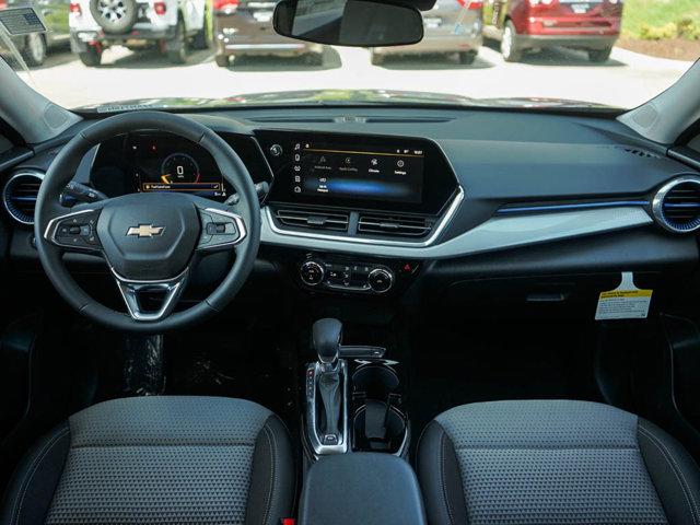new 2025 Chevrolet Trax car, priced at $23,998