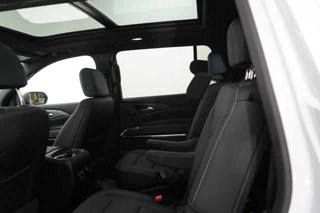 used 2025 Chevrolet Traverse car, priced at $45,499