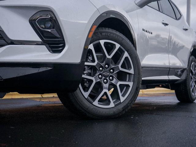 new 2025 Chevrolet Blazer car, priced at $45,684