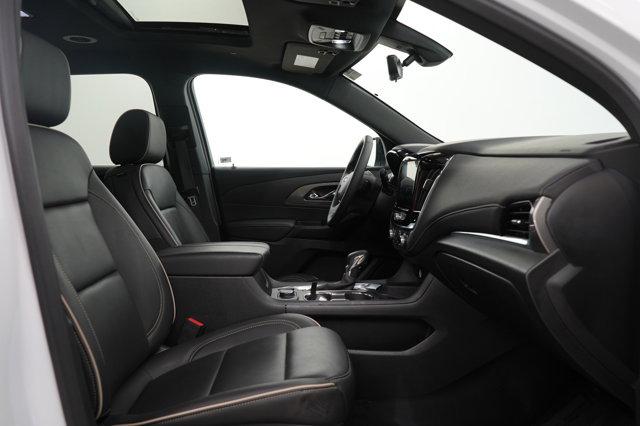 used 2023 Chevrolet Traverse car, priced at $40,699