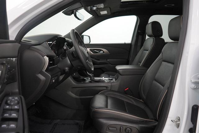 used 2023 Chevrolet Traverse car, priced at $40,699