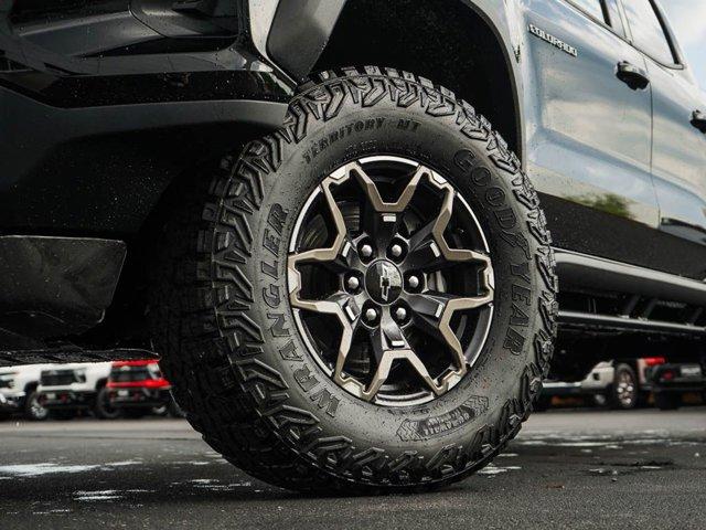 new 2025 Chevrolet Colorado car, priced at $49,398