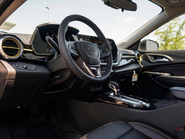 new 2025 Chevrolet Trax car, priced at $24,998