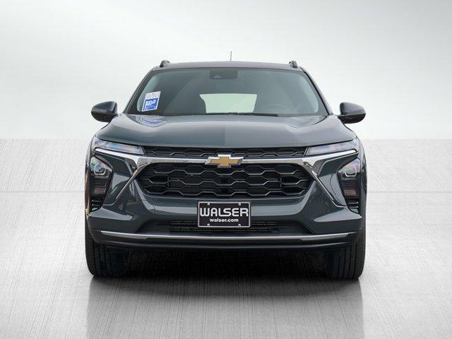 new 2025 Chevrolet Trax car, priced at $24,845