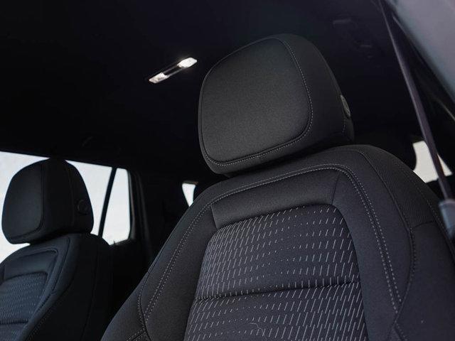 new 2026 Chevrolet Equinox car, priced at $31,998