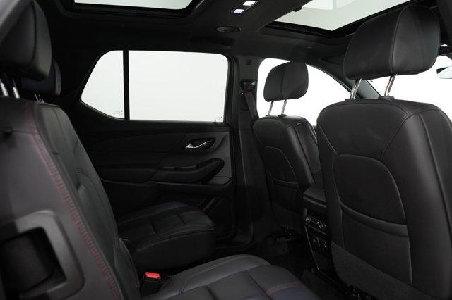 used 2022 Chevrolet Traverse car, priced at $37,998