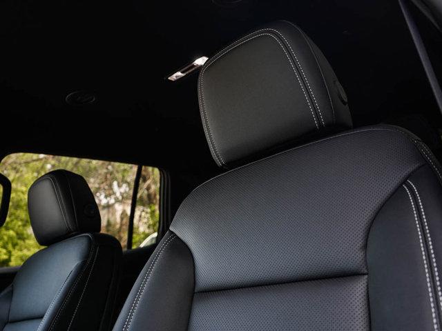 new 2025 Chevrolet Traverse car, priced at $44,998