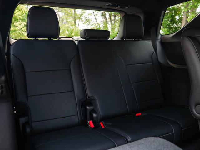 new 2025 Chevrolet Traverse car, priced at $44,998