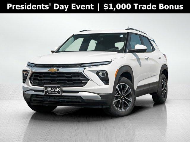 new 2025 Chevrolet TrailBlazer car, priced at $28,598