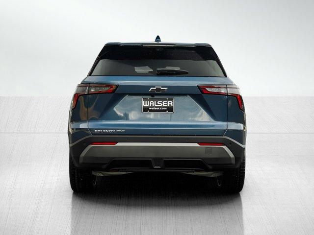 new 2026 Chevrolet Equinox car, priced at $33,298
