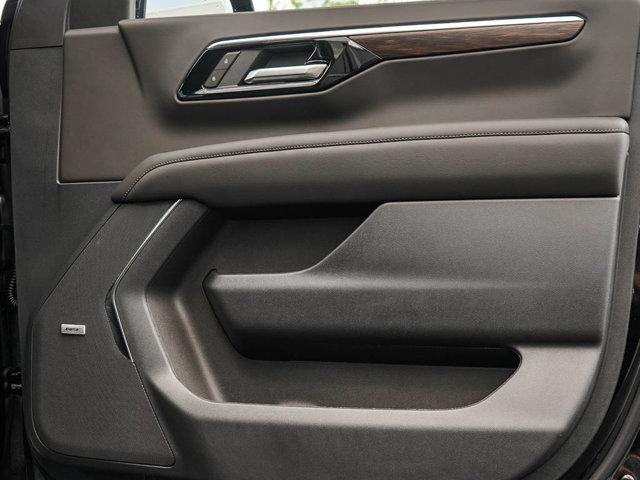 new 2025 Chevrolet Suburban car, priced at $70,998