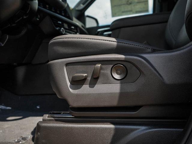 new 2025 Chevrolet Suburban car, priced at $70,998