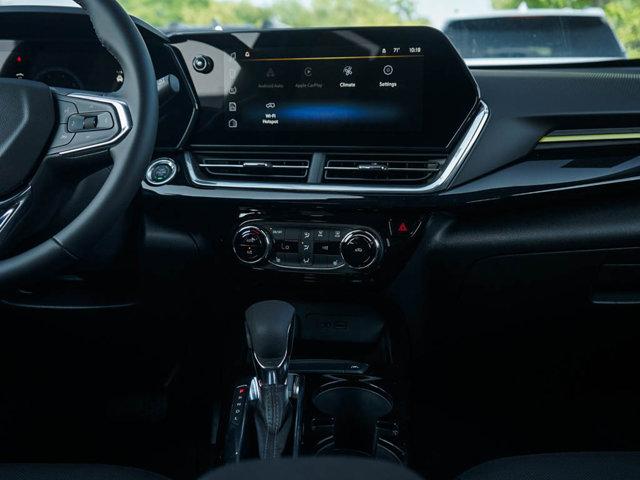new 2025 Chevrolet Trax car, priced at $25,998