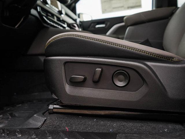 new 2025 Chevrolet Colorado car, priced at $49,698
