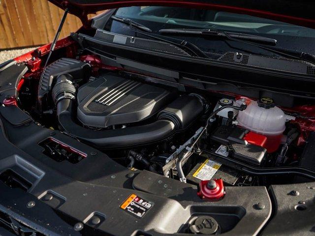 new 2025 Chevrolet Traverse car, priced at $49,998