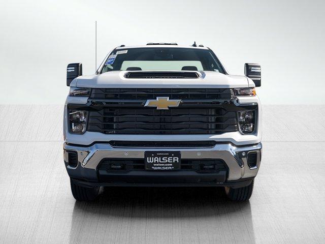 new 2025 Chevrolet Silverado 2500 car, priced at $50,425