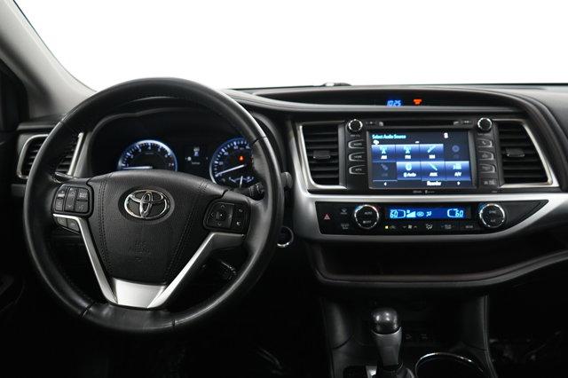 used 2015 Toyota Highlander car, priced at $15,699