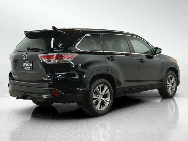 used 2015 Toyota Highlander car, priced at $15,699