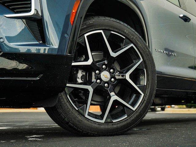 new 2026 Chevrolet Traverse car, priced at $58,598