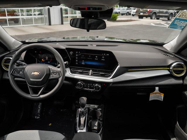 new 2025 Chevrolet Trax car, priced at $22,998