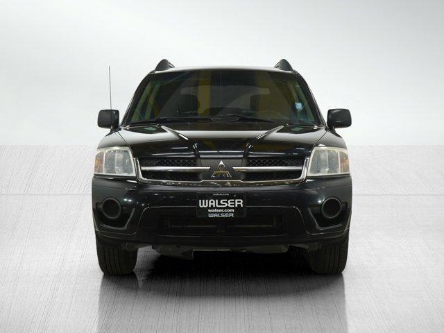 used 2007 Mitsubishi Endeavor car, priced at $4,998