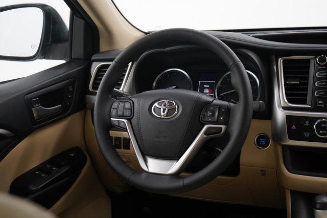 used 2016 Toyota Highlander car, priced at $24,599