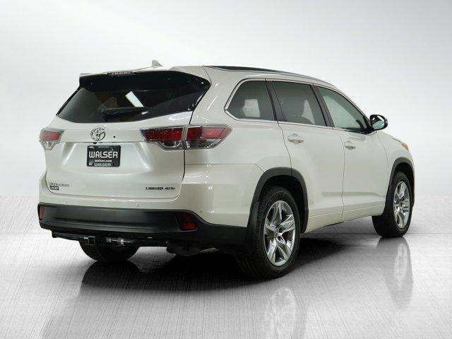 used 2016 Toyota Highlander car, priced at $24,599