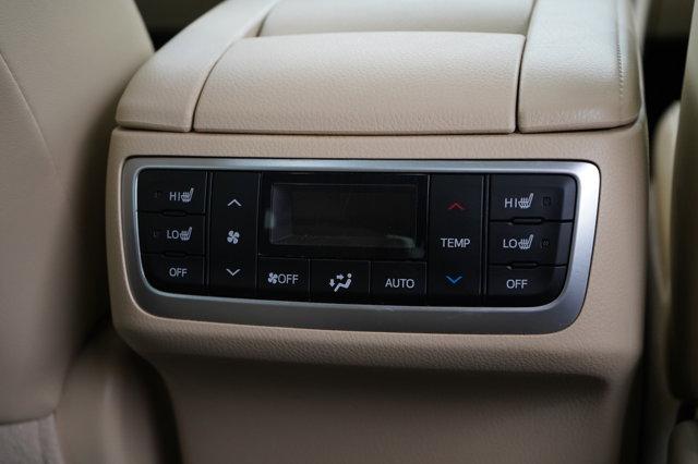used 2016 Toyota Highlander car, priced at $24,599