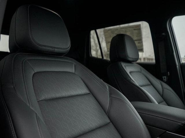 new 2025 Chevrolet Equinox car, priced at $31,798