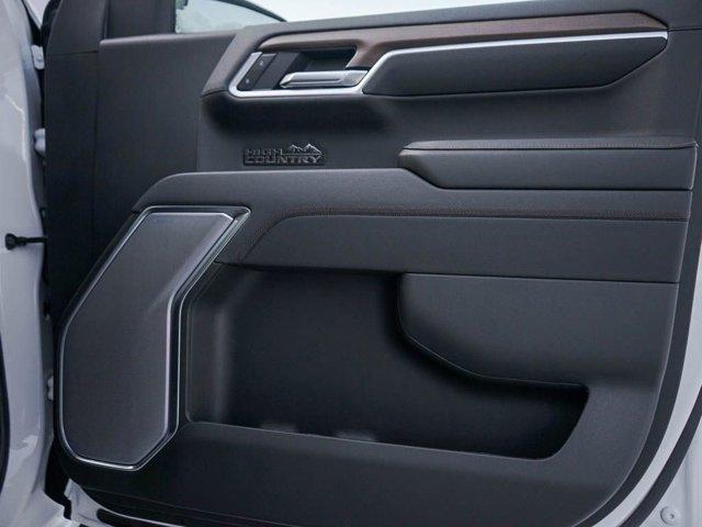 new 2025 Chevrolet Silverado 1500 car, priced at $62,748