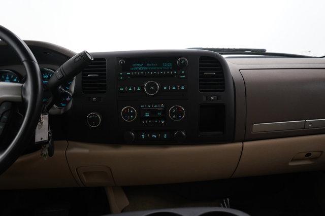 used 2013 Chevrolet Silverado 1500 car, priced at $17,998