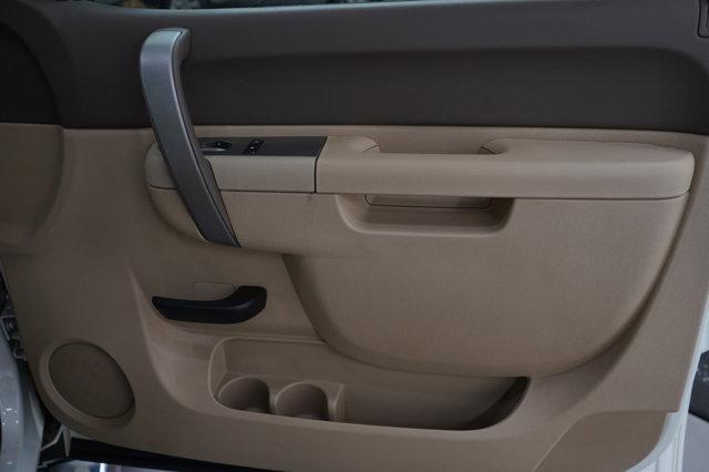 used 2013 Chevrolet Silverado 1500 car, priced at $17,998