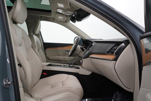 used 2022 Volvo XC90 Recharge Plug-In Hybrid car, priced at $49,998