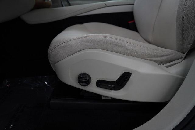 used 2022 Volvo XC90 Recharge Plug-In Hybrid car, priced at $49,998