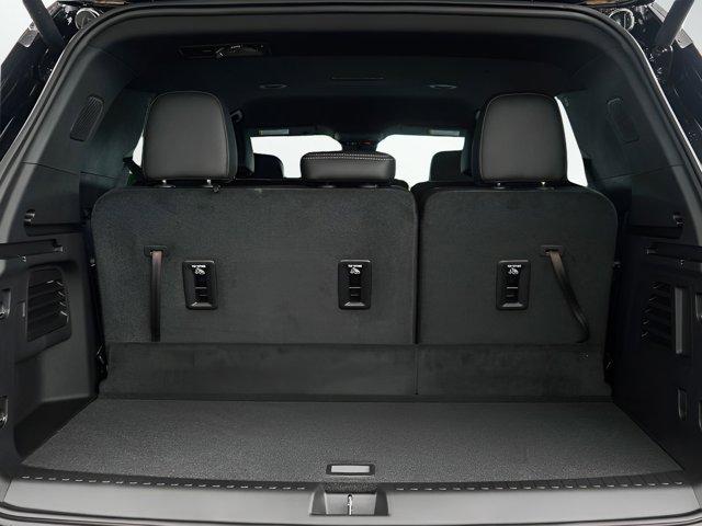 new 2025 Chevrolet Traverse car, priced at $43,998