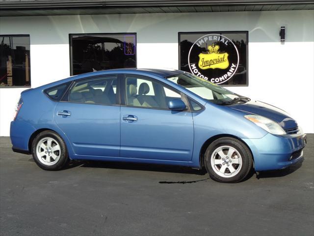 used 2004 Toyota Prius car, priced at $4,895