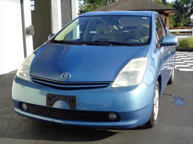 used 2004 Toyota Prius car, priced at $4,895